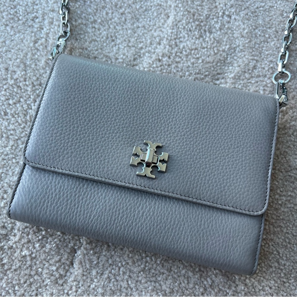 Tory Burch chain wallet, Gray pebbled leather